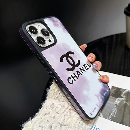 革 chanel シャネル アイフォン 15 スマホケース